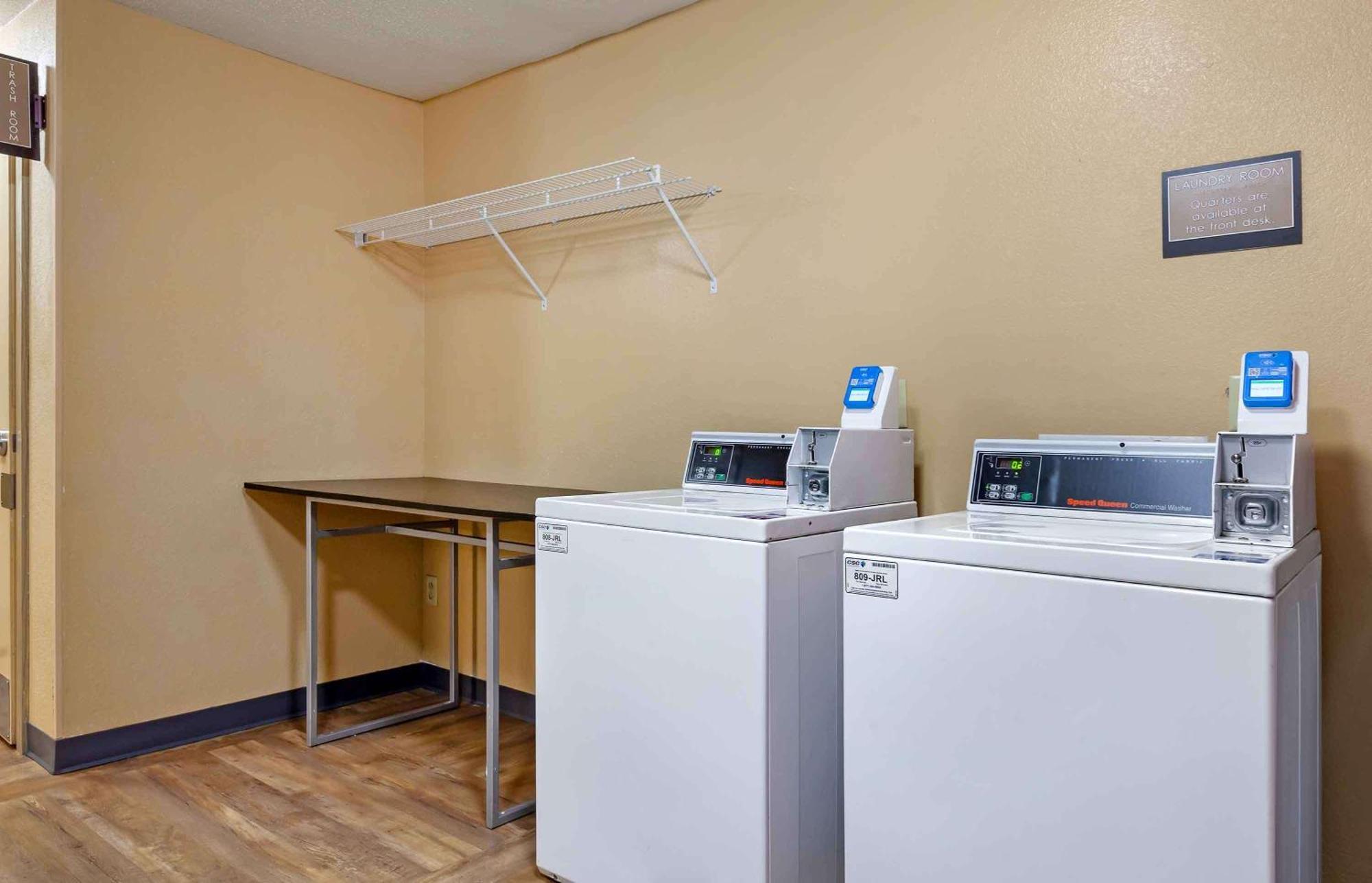 Extended Stay America Select Suites - Madison - Old Sauk Rd Exteriör bild