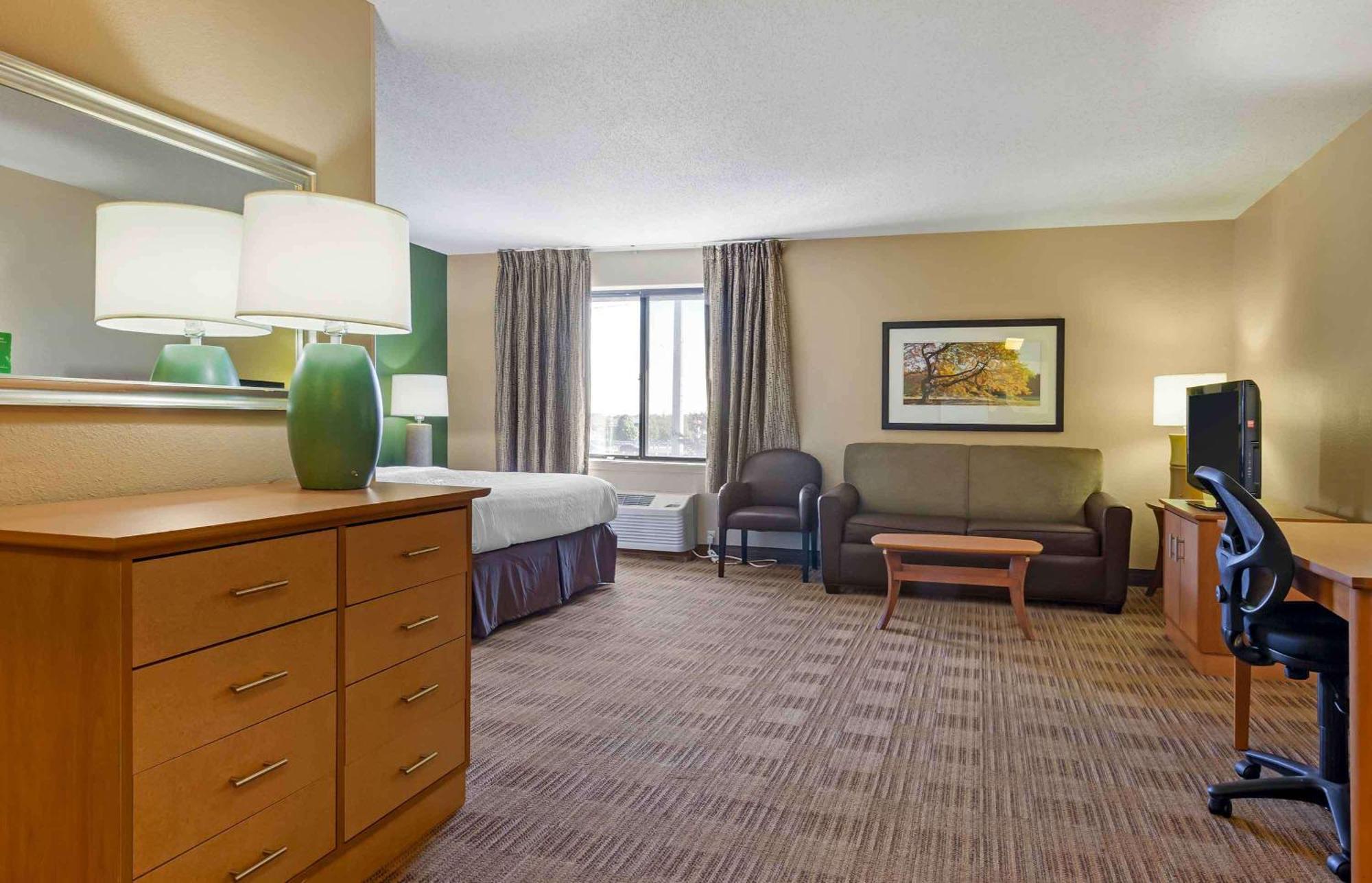 Extended Stay America Select Suites - Madison - Old Sauk Rd Exteriör bild